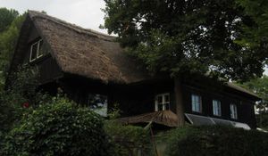 Strohgedecktes Winzerhaus - Laukhardt 2011