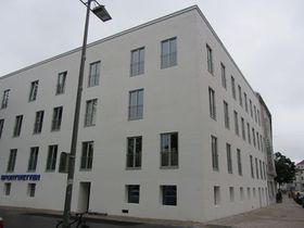 Nordwestecke nach Aufstockung - 2012