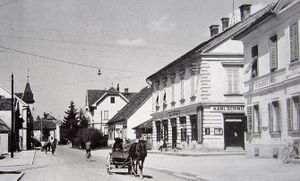 Hauptstraße um 1900